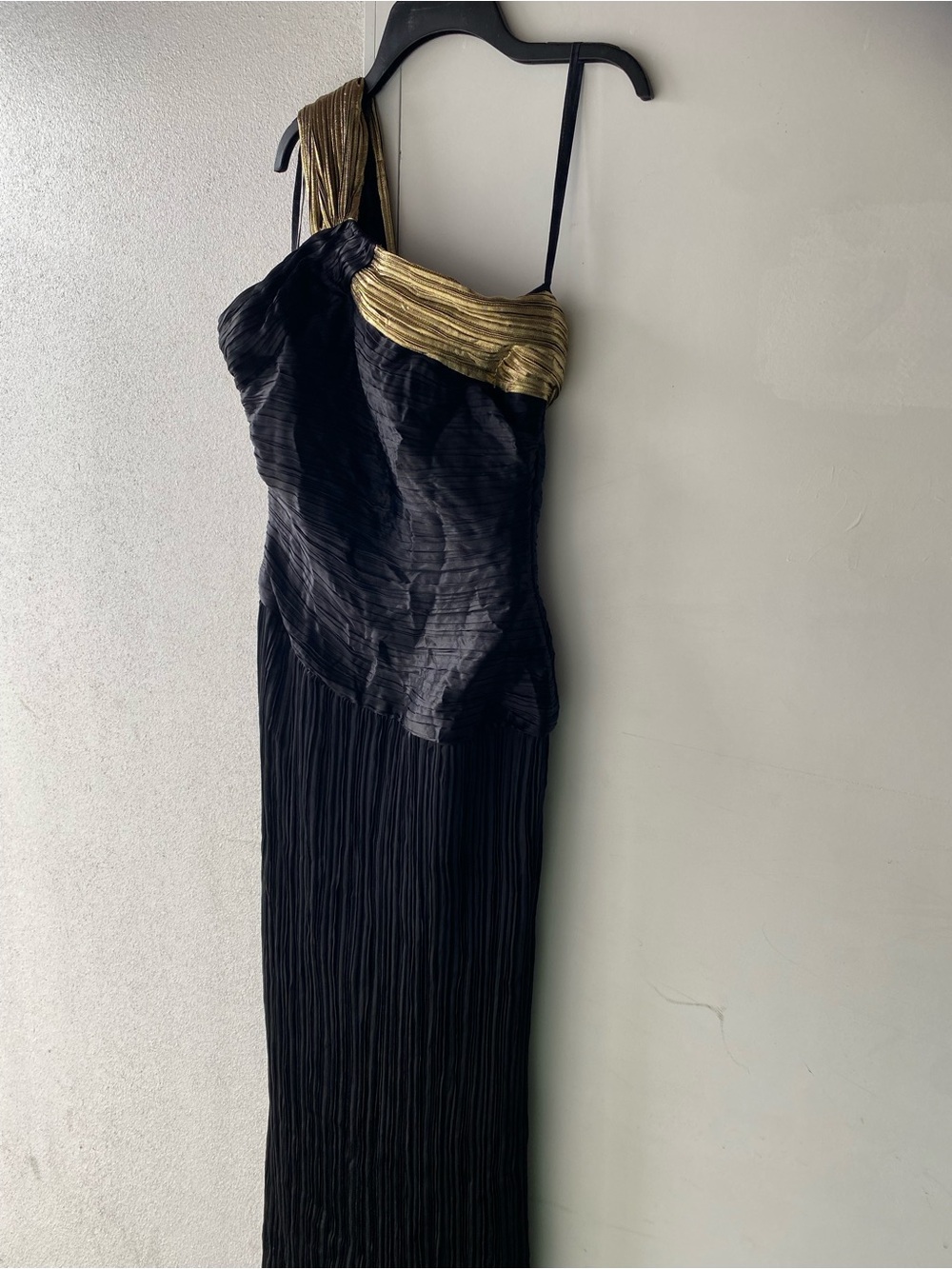 Vintage Black and Gold Evening One-Shoulder Dress